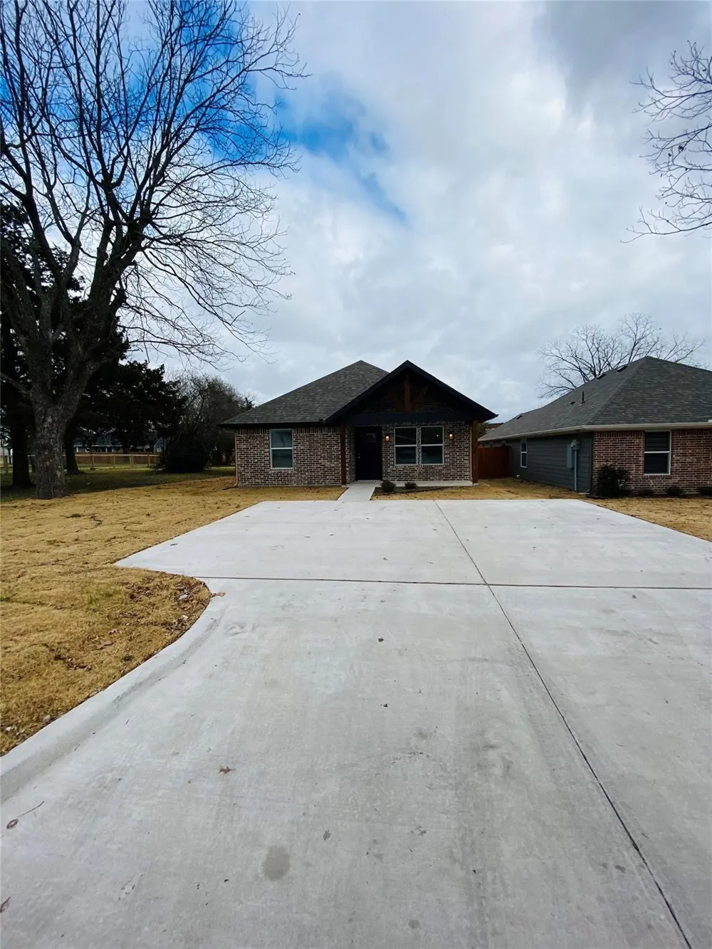 307 Colbert Avenue Sherman, TX 75090