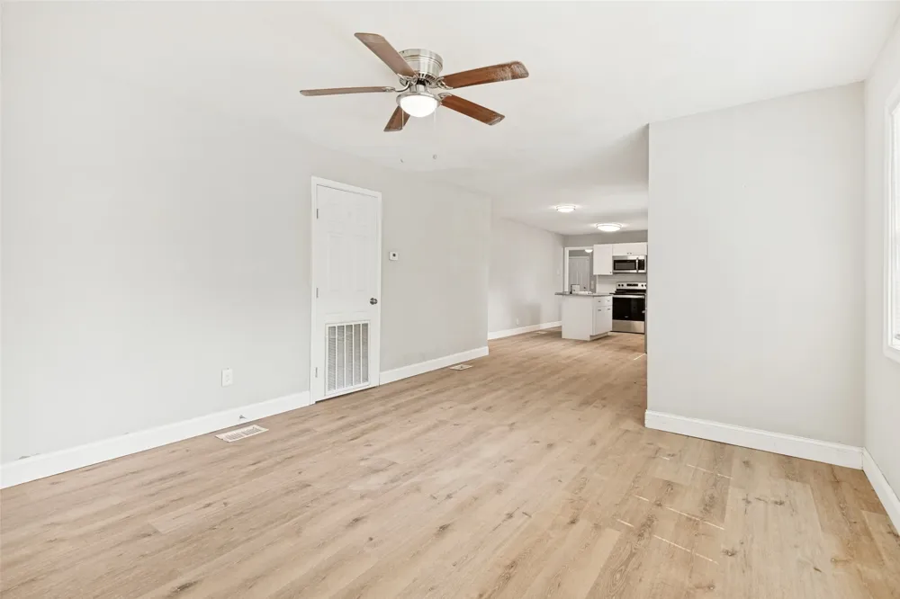 422 Stone Street Mineola, TX 75773