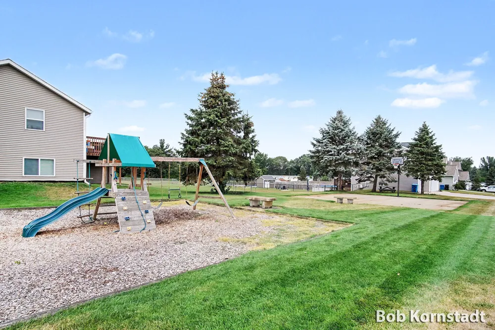 3428 Harvestway Court Heath Township, MI 49419