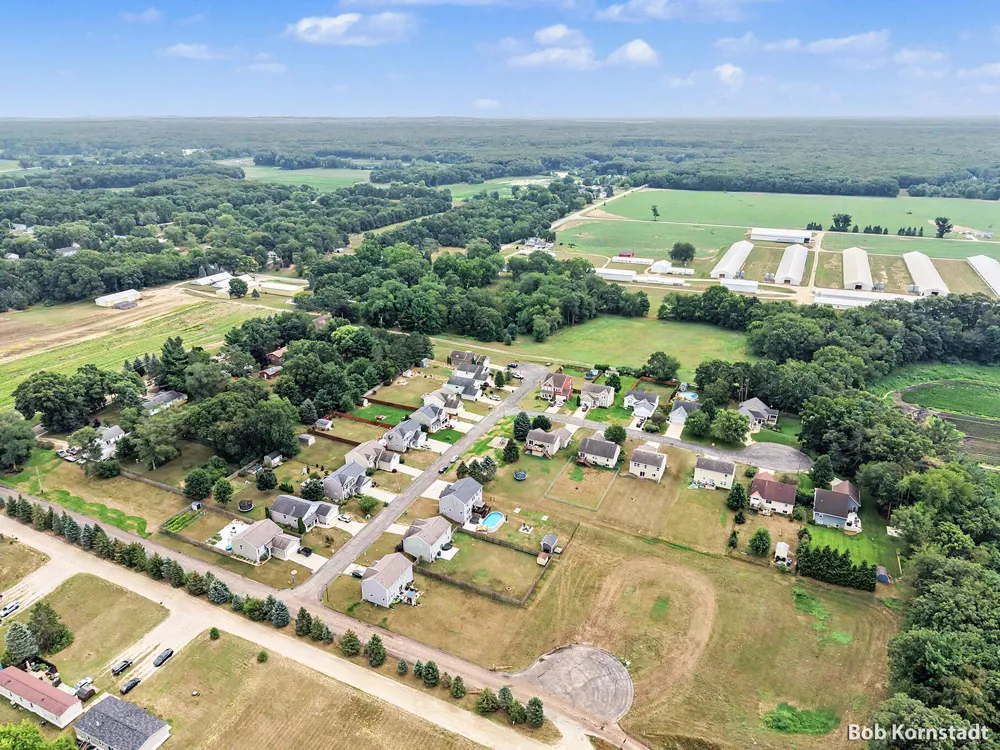 3428 Harvestway Court Heath Township, MI 49419
