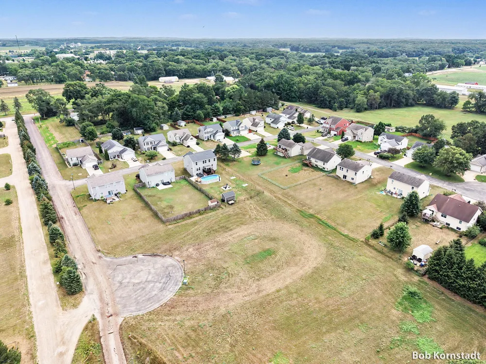 3428 Harvestway Court Heath Township, MI 49419