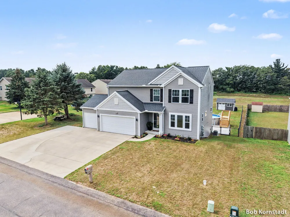 3428 Harvestway Court Heath Township, MI 49419