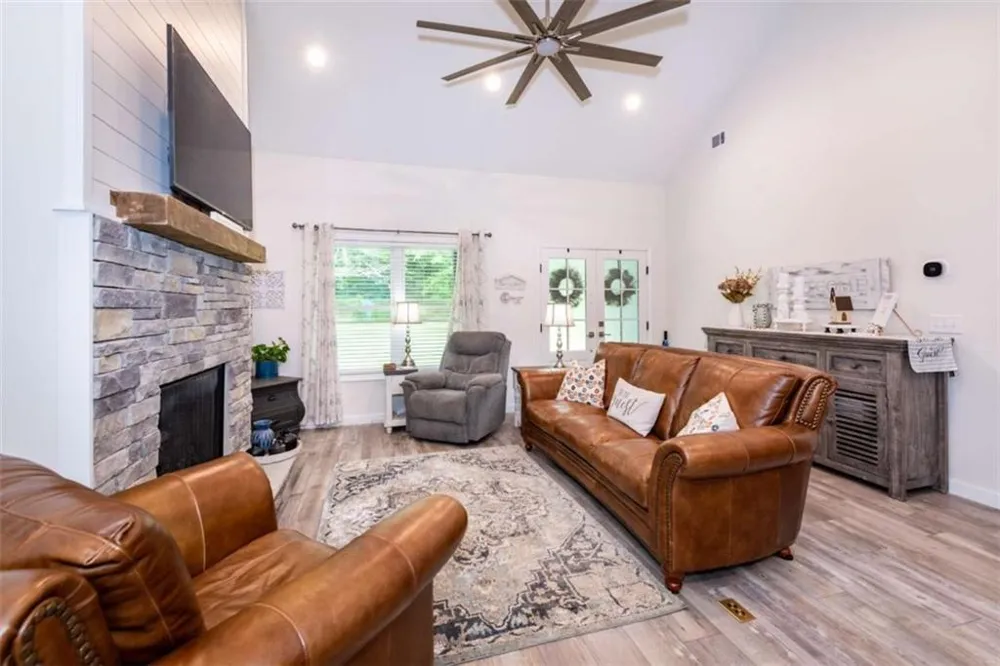 4973 Yukon Road Ellijay, GA 30536