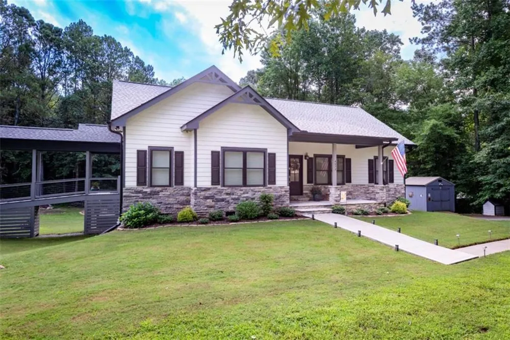 4973 Yukon Road Ellijay, GA 30536