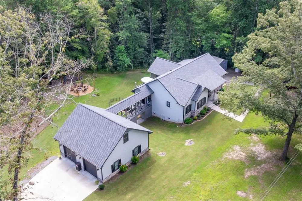 4973 Yukon Road Ellijay, GA 30536