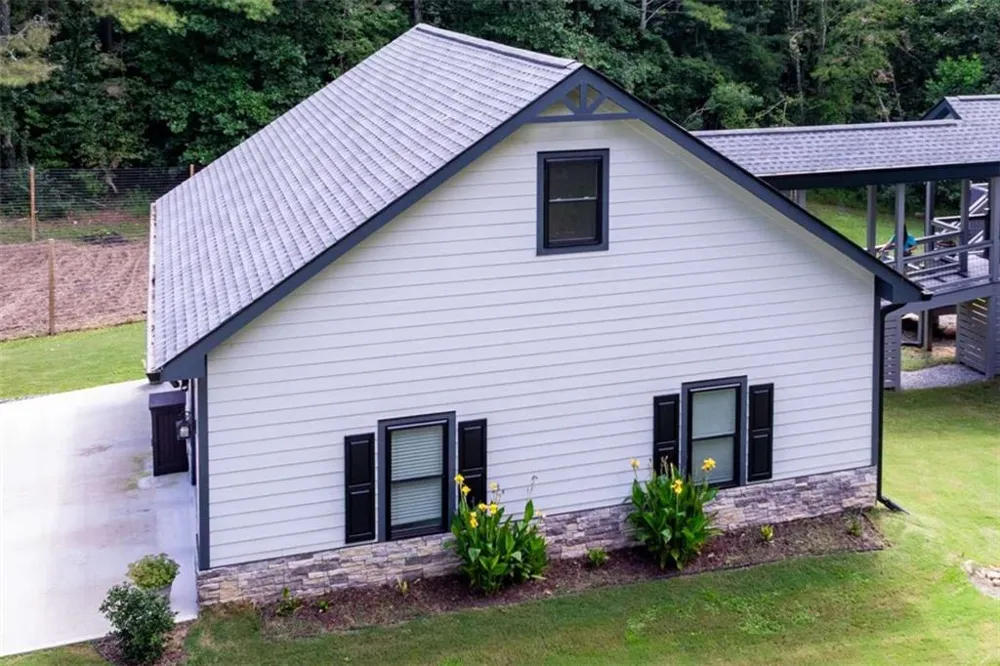 4973 Yukon Road Ellijay, GA 30536