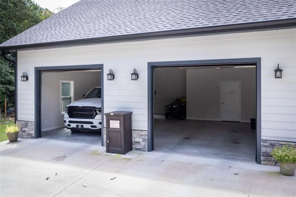 4973 Yukon Road Ellijay, GA 30536