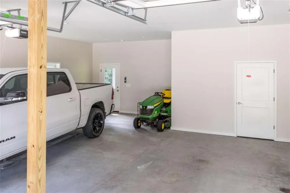 4973 Yukon Road Ellijay, GA 30536