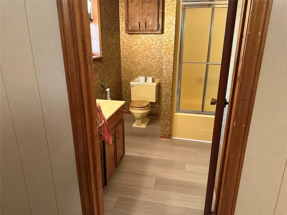 718 Partridge Lane Eagle Lake, TX 77434