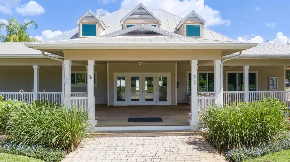 532 NE Canoe Park Circle Port St. Lucie, FL 34983