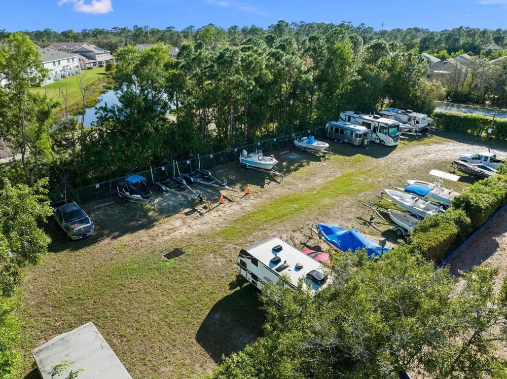 532 NE Canoe Park Circle Port St. Lucie, FL 34983