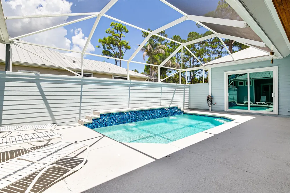 532 NE Canoe Park Circle Port St. Lucie, FL 34983