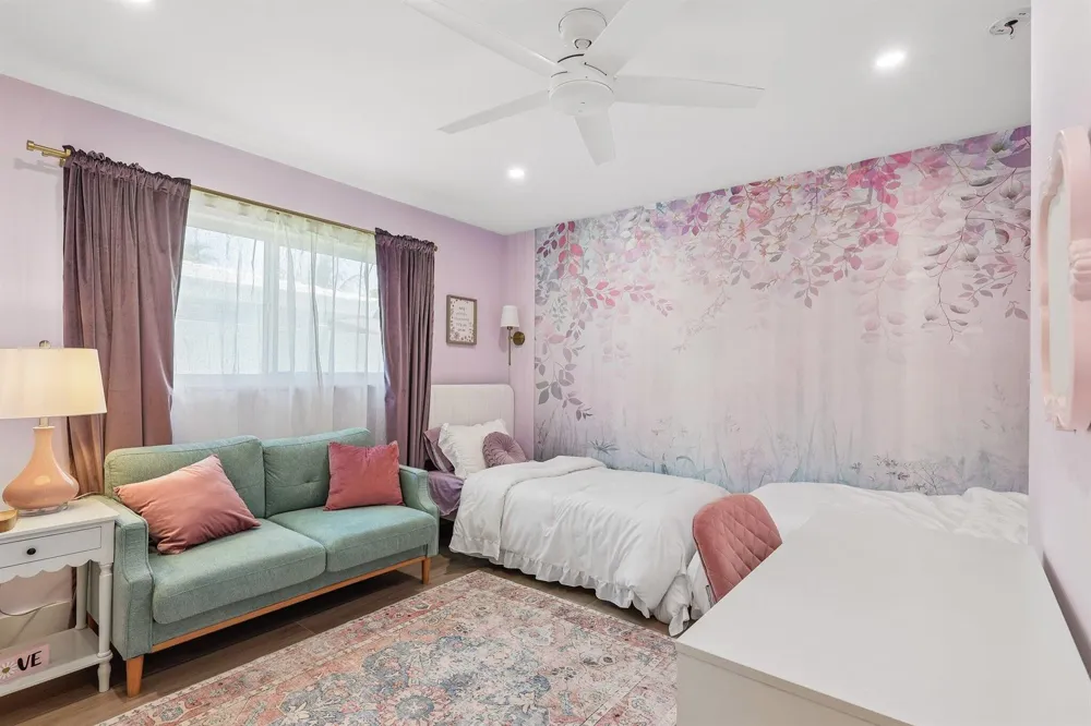 511 SE 9TH AVENUE Pompano Beach, FL 33060