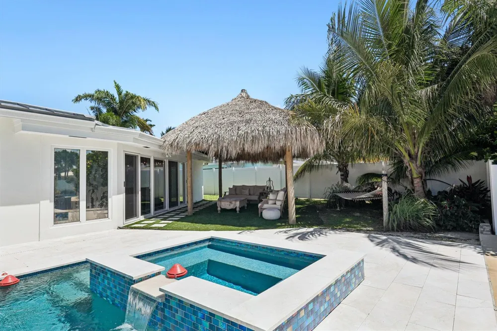 511 SE 9TH AVENUE Pompano Beach, FL 33060