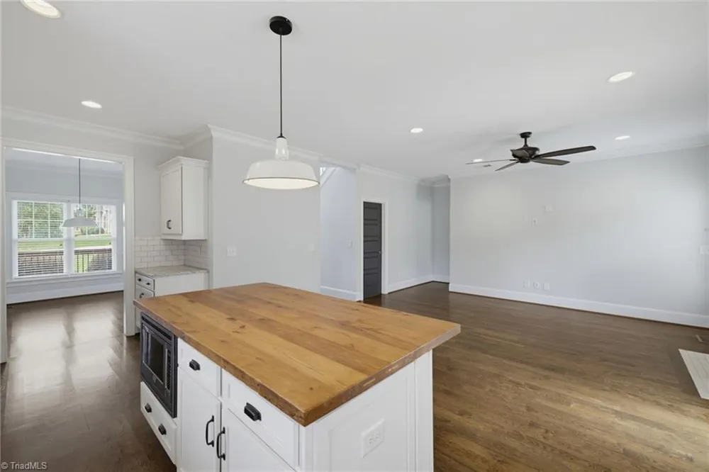 159 Windward Drive Stokesdale, NC 27357