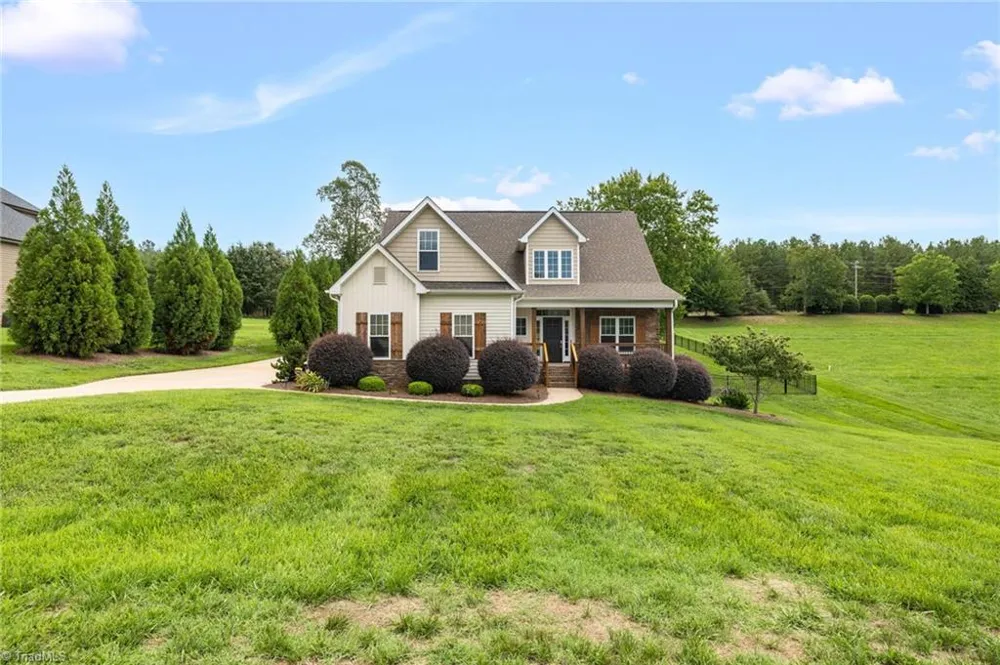 159 Windward Drive Stokesdale, NC 27357