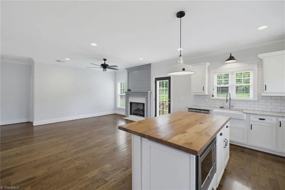 159 Windward Drive Stokesdale, NC 27357