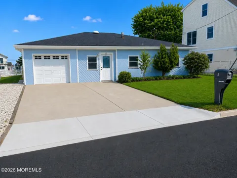 115 Binnacle Drive