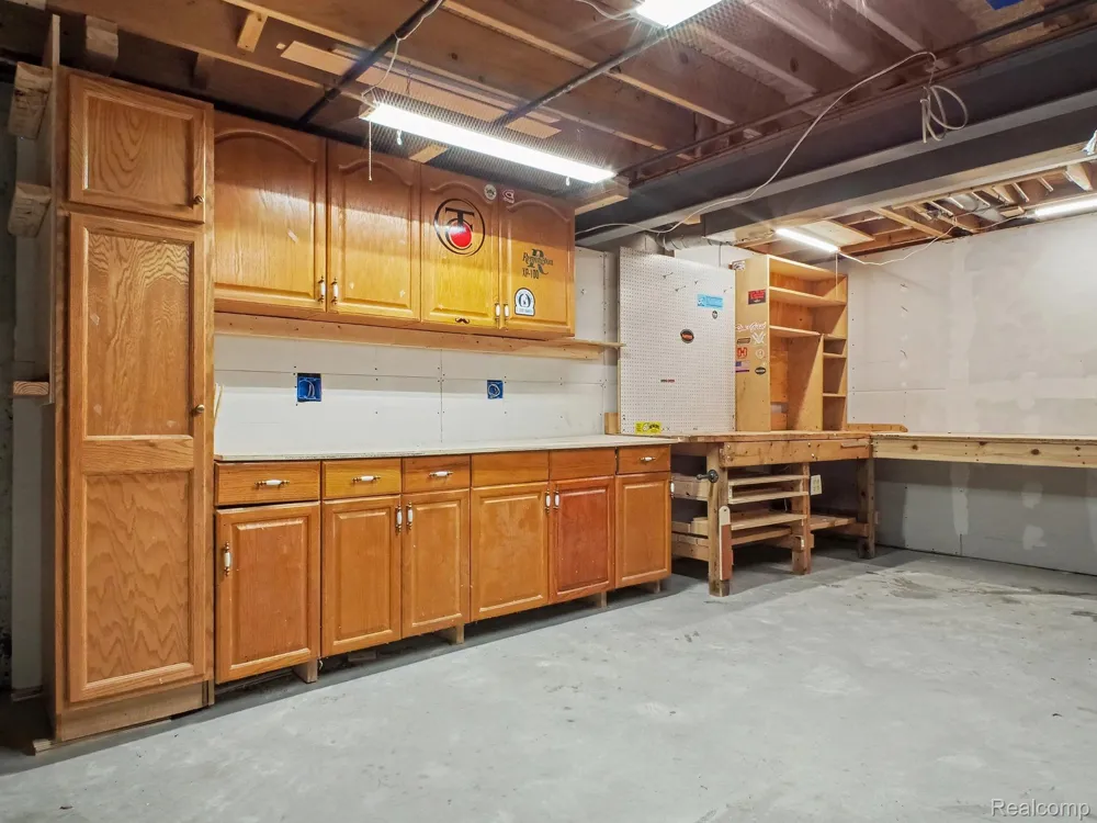 42010 Williams Street Mundy Township, MI 48439