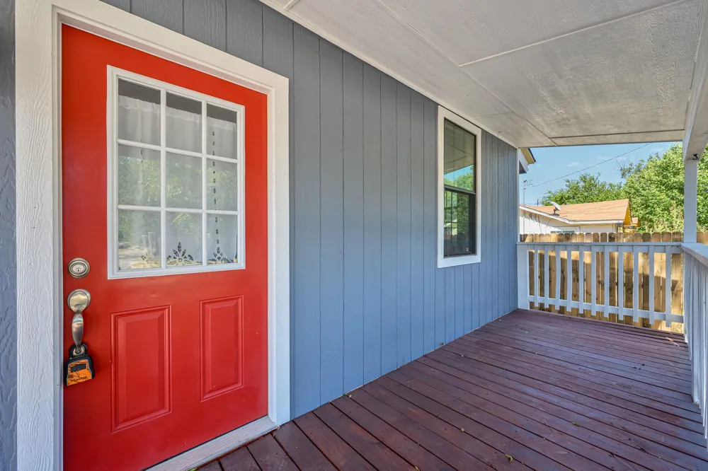 1210 Elmira Street Weatherford, TX 76086