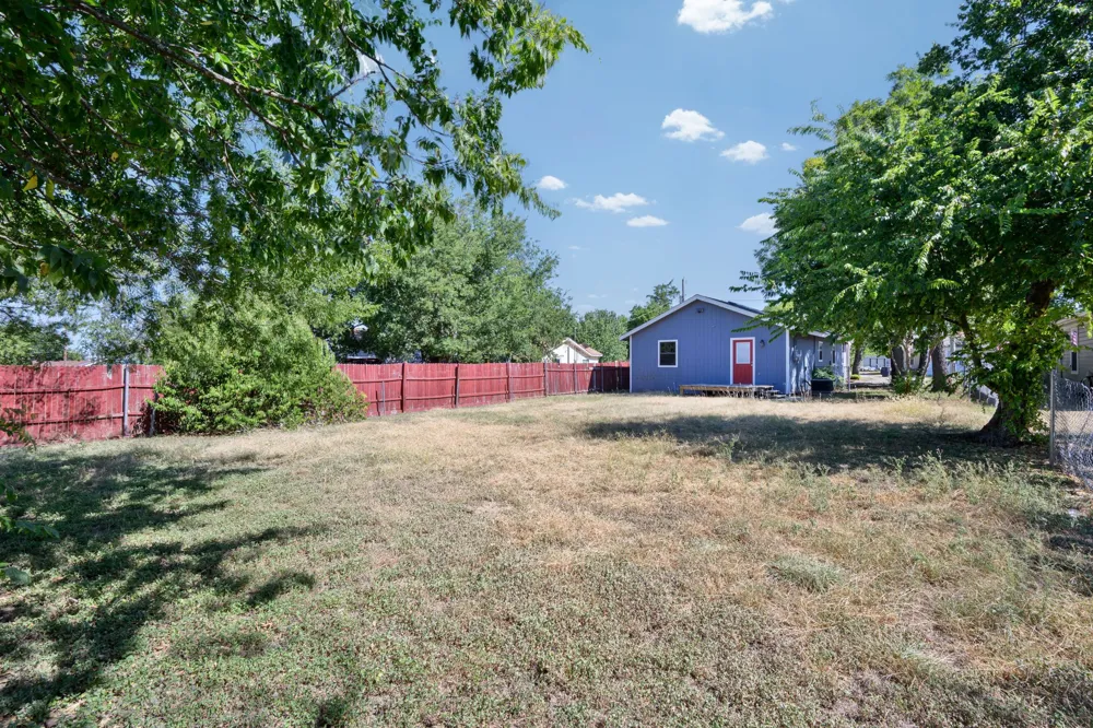 1210 Elmira Street Weatherford, TX 76086