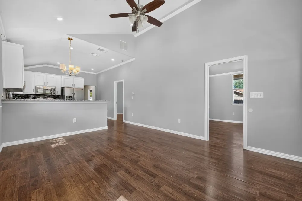1210 Elmira Street Weatherford, TX 76086
