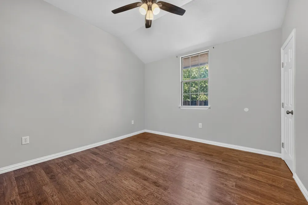 1210 Elmira Street Weatherford, TX 76086