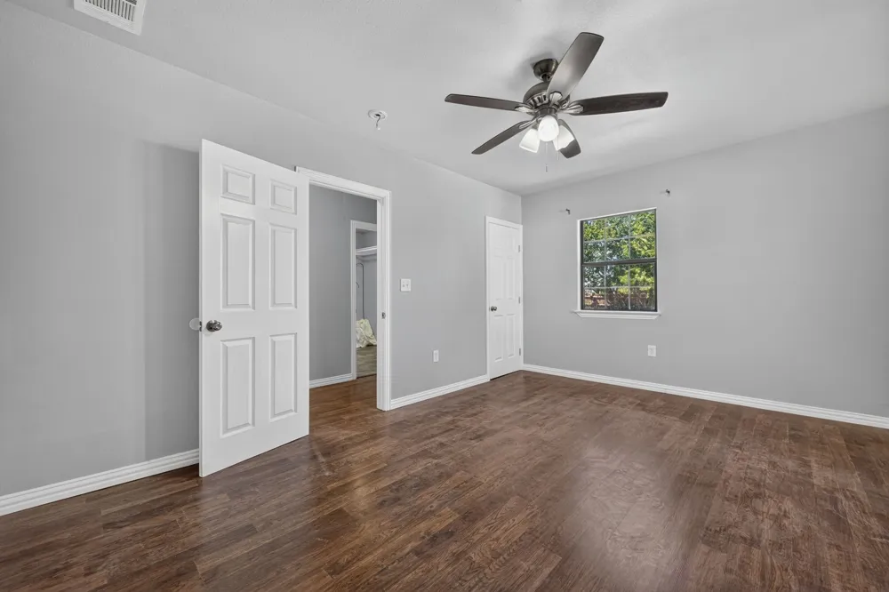 1210 Elmira Street Weatherford, TX 76086