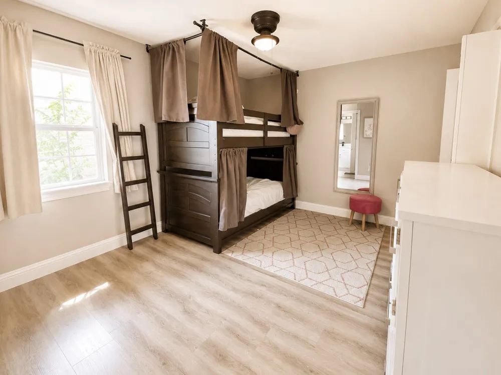 102 E Highland Drive Irving, TX 75062