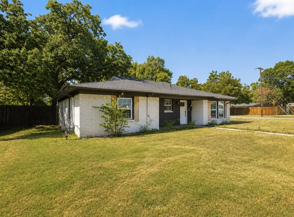 102 E Highland Drive Irving, TX 75062