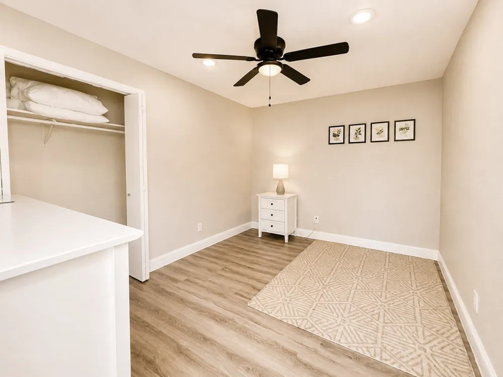 102 E Highland Drive Irving, TX 75062