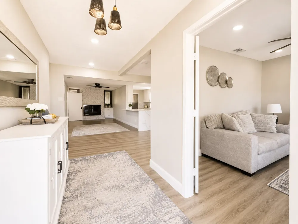 102 E Highland Drive Irving, TX 75062