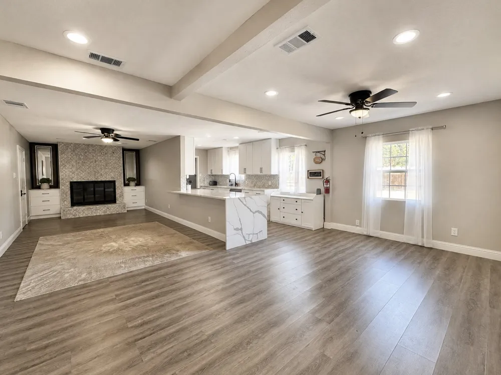 102 E Highland Drive Irving, TX 75062