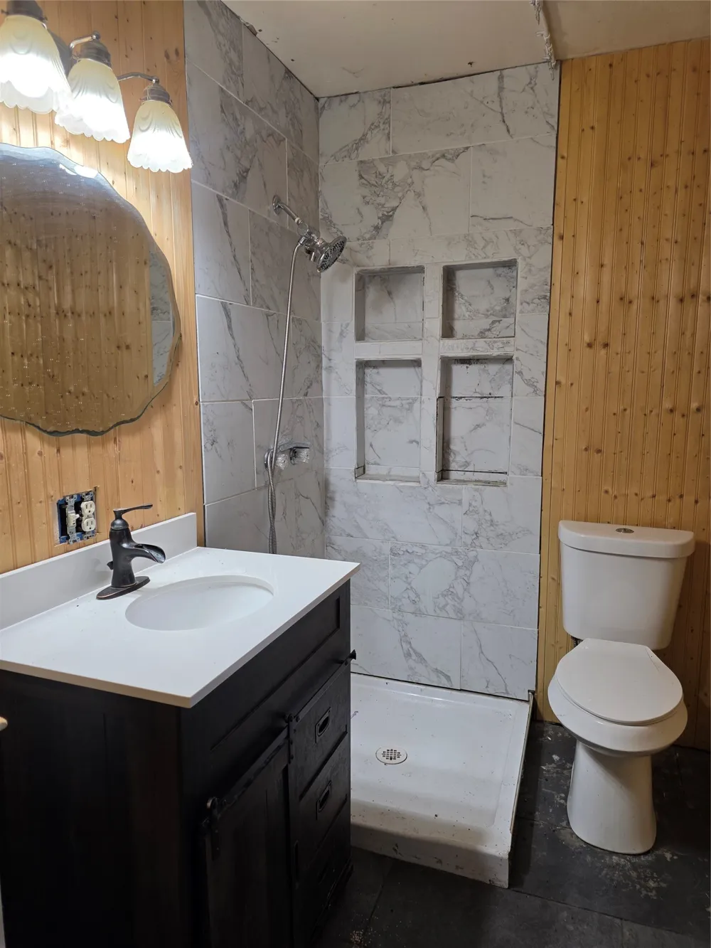 135 Giant Cedar Drive Whitney, TX 76692