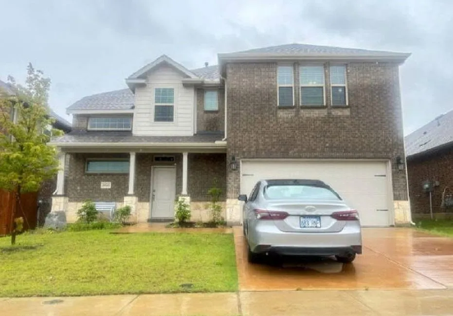 10528 Breezeway Drive Aubrey, TX 76227