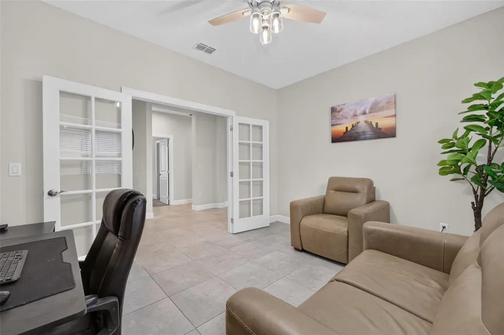 908 BRAEWOOD DRIVE Clermont, FL 34715