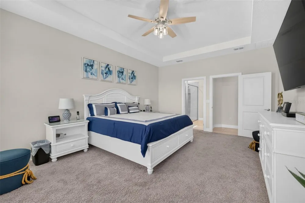 908 BRAEWOOD DRIVE Clermont, FL 34715