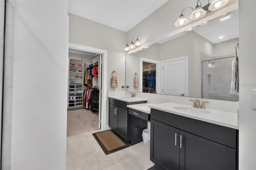 908 BRAEWOOD DRIVE Clermont, FL 34715