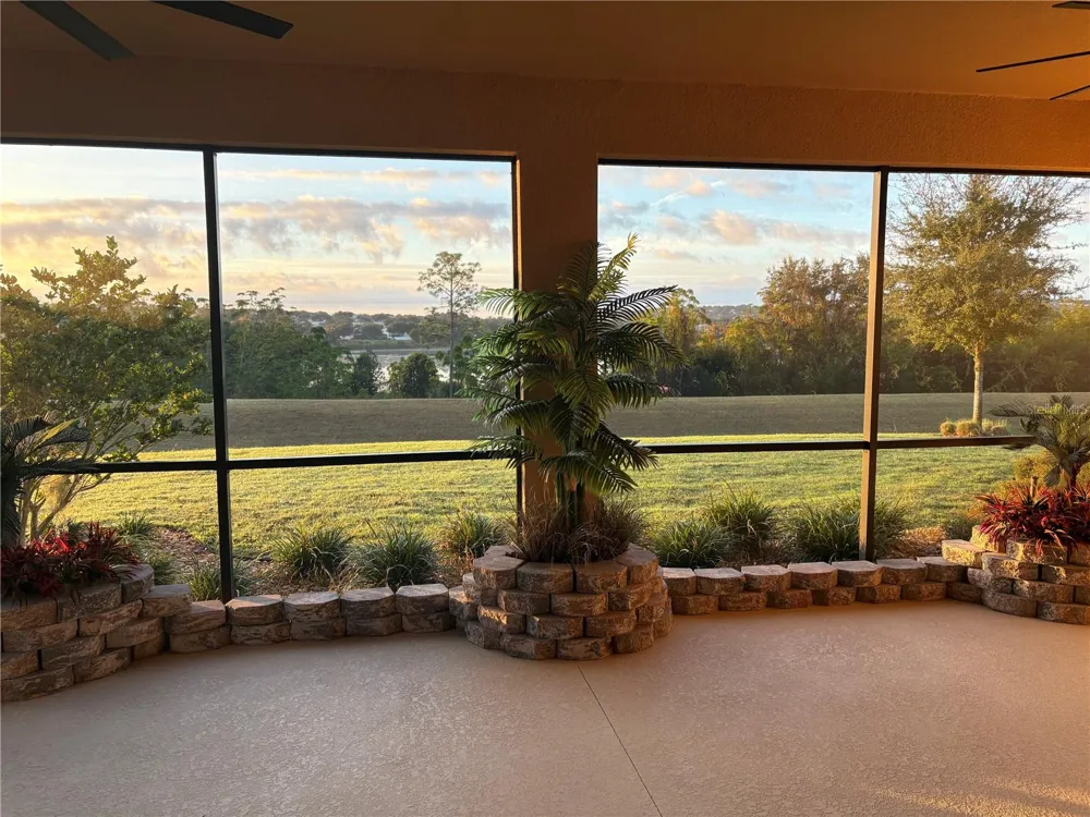 908 BRAEWOOD DRIVE Clermont, FL 34715