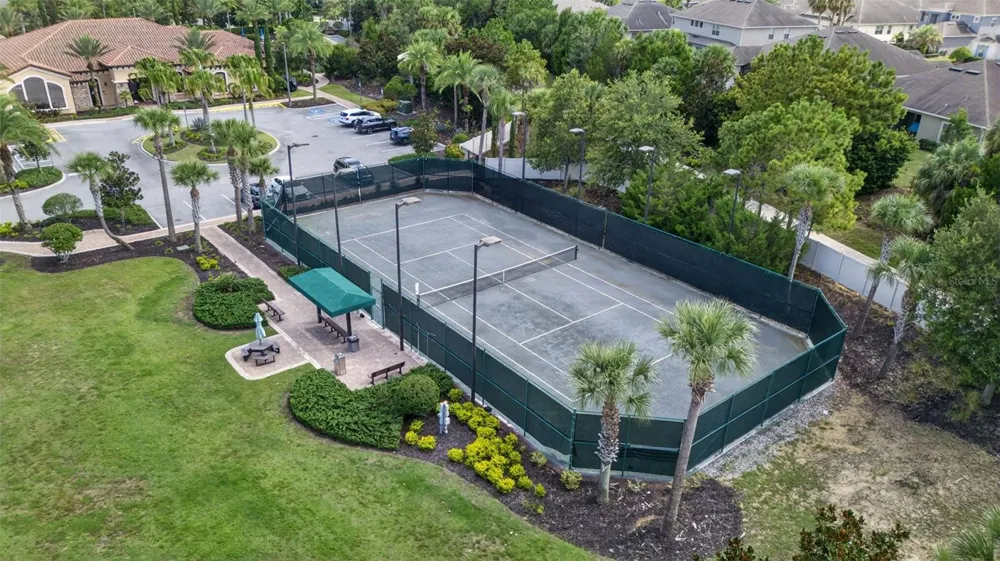 908 BRAEWOOD DRIVE Clermont, FL 34715