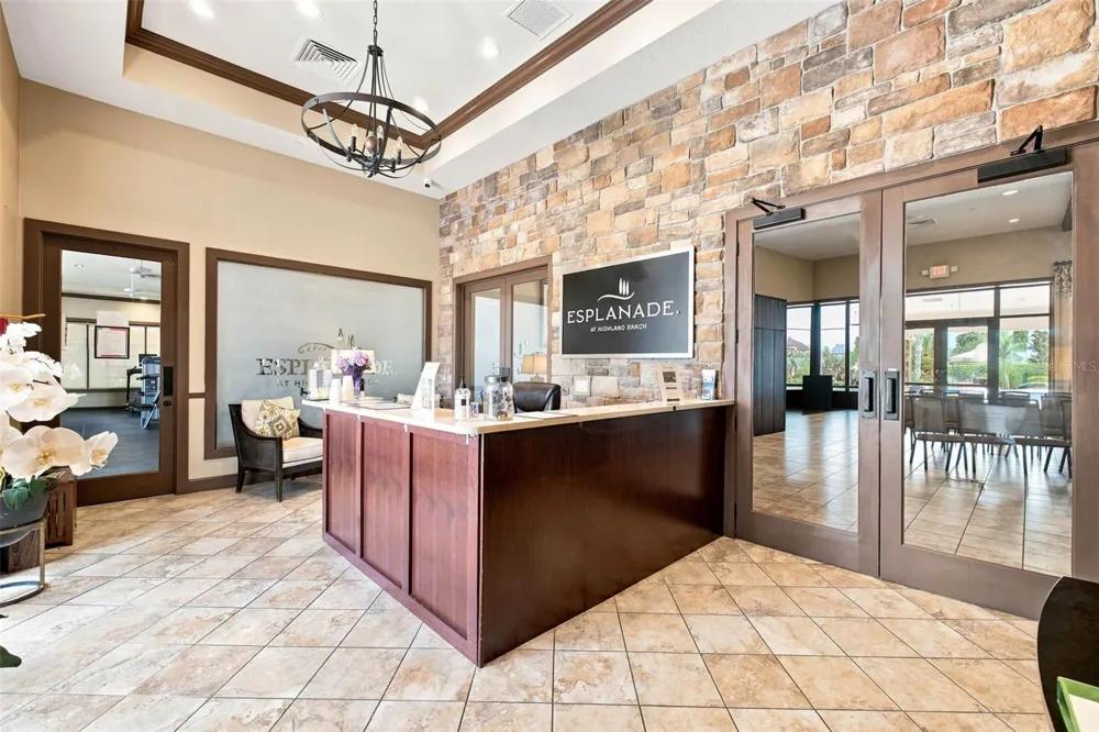 908 BRAEWOOD DRIVE Clermont, FL 34715
