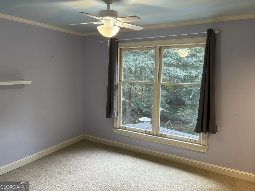 110 Regal Oak Tyrone, GA 30290
