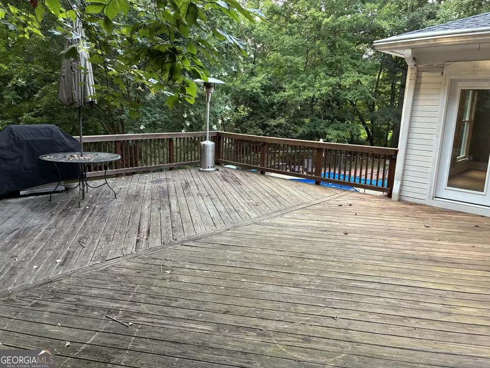 110 Regal Oak Tyrone, GA 30290