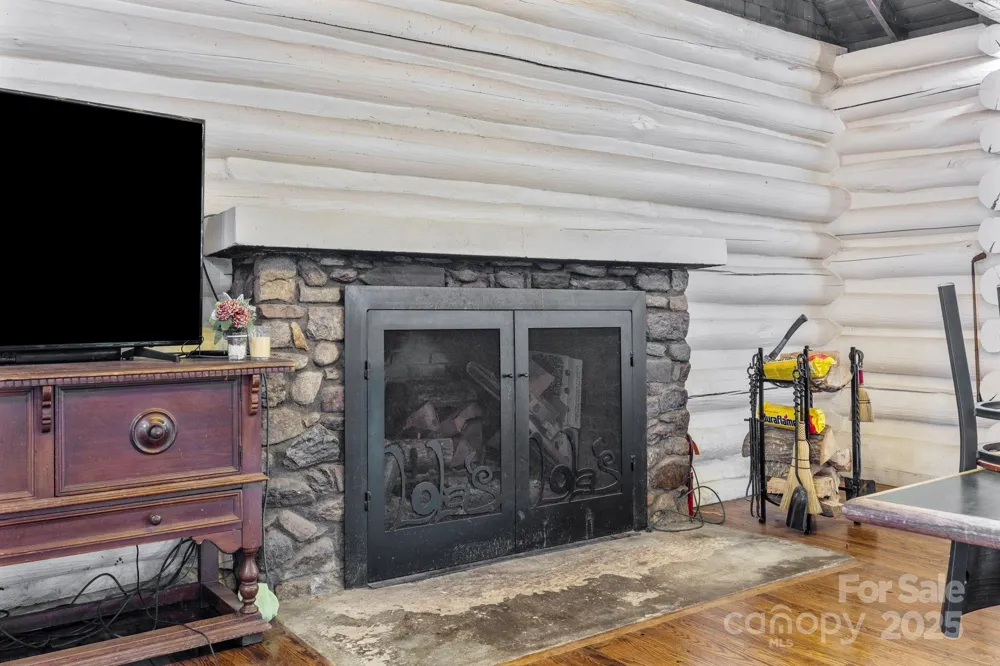 1196 Country Club Road Brevard, NC 28712