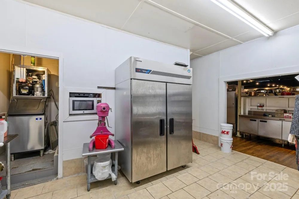 1196 Country Club Road Brevard, NC 28712