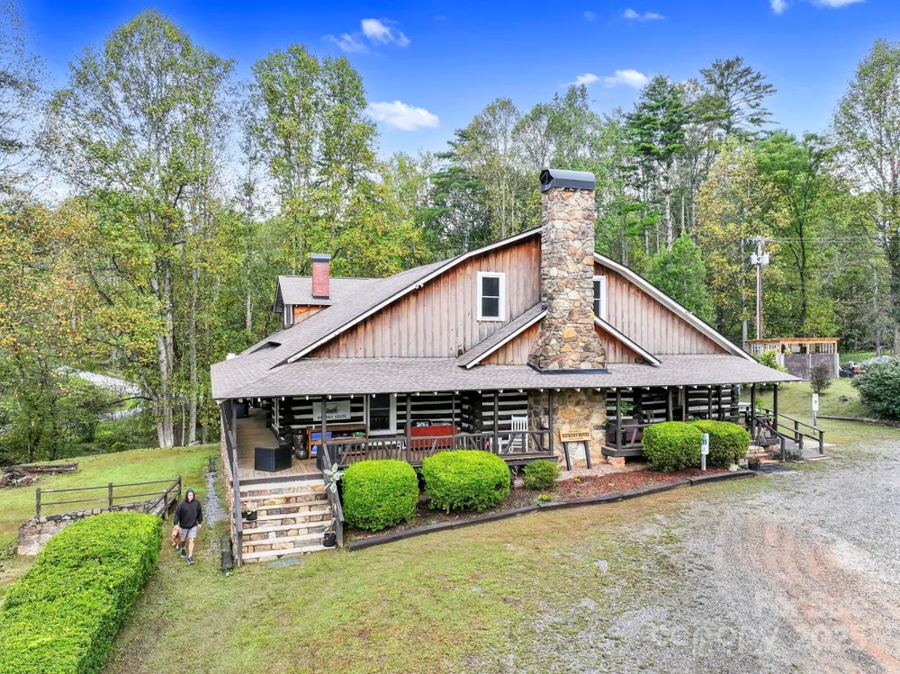 1196 Country Club Road Brevard, NC 28712
