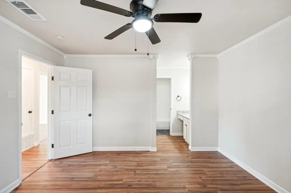 2103 Wheaton Drive Richardson, TX 75081