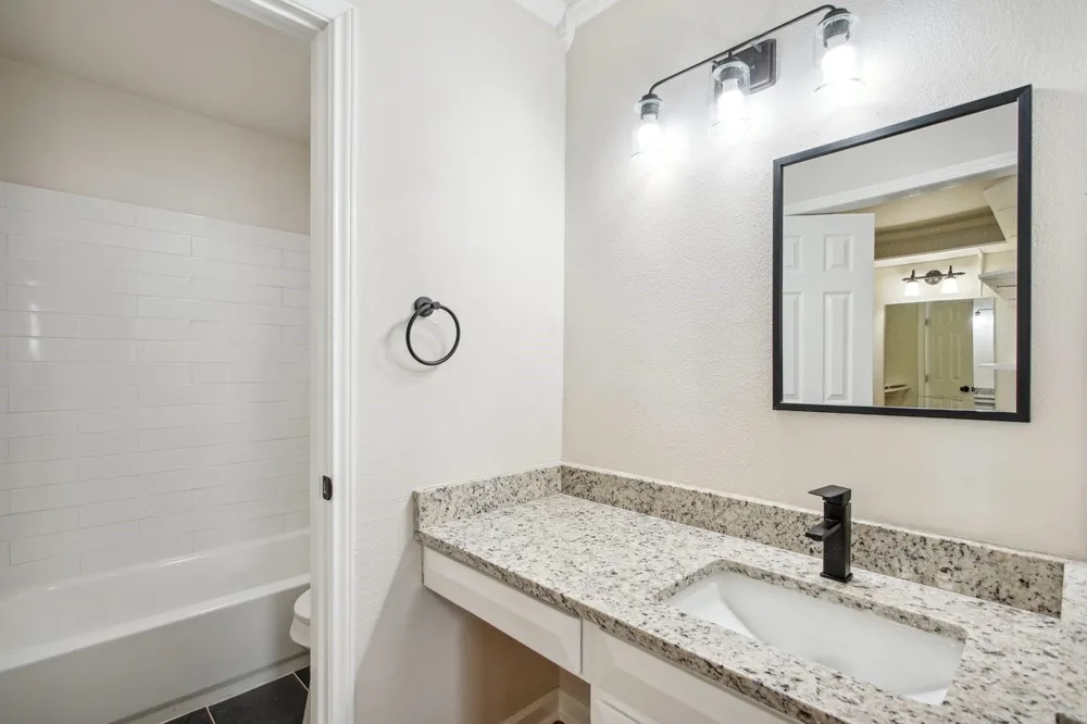 2103 Wheaton Drive Richardson, TX 75081
