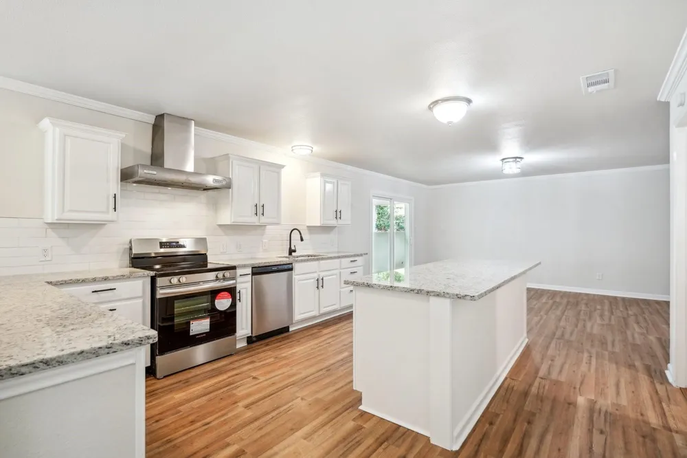 2103 Wheaton Drive Richardson, TX 75081