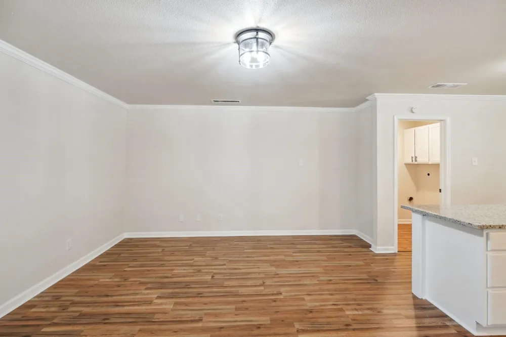 2103 Wheaton Drive Richardson, TX 75081